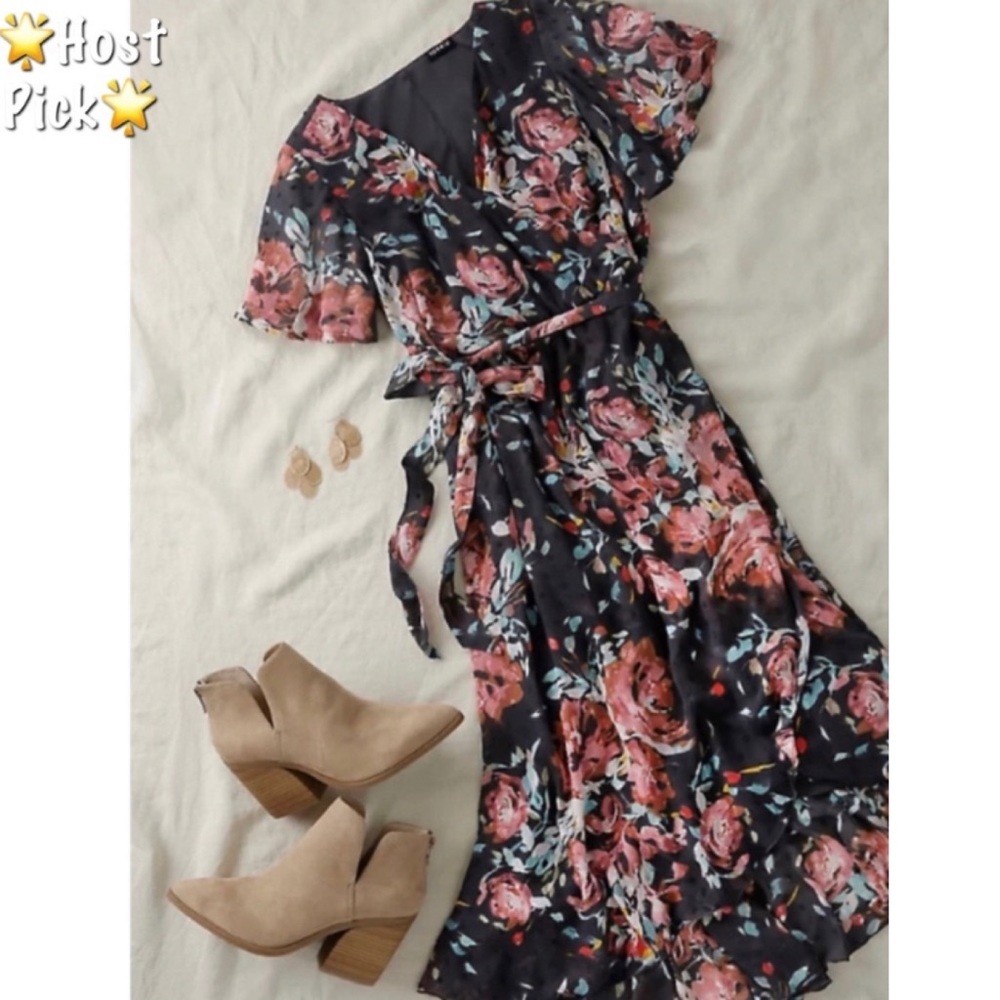 🆕 Swiss Dot Floral Grey Faux Wrap Dress 10 M L NWT Torrid 00 New!